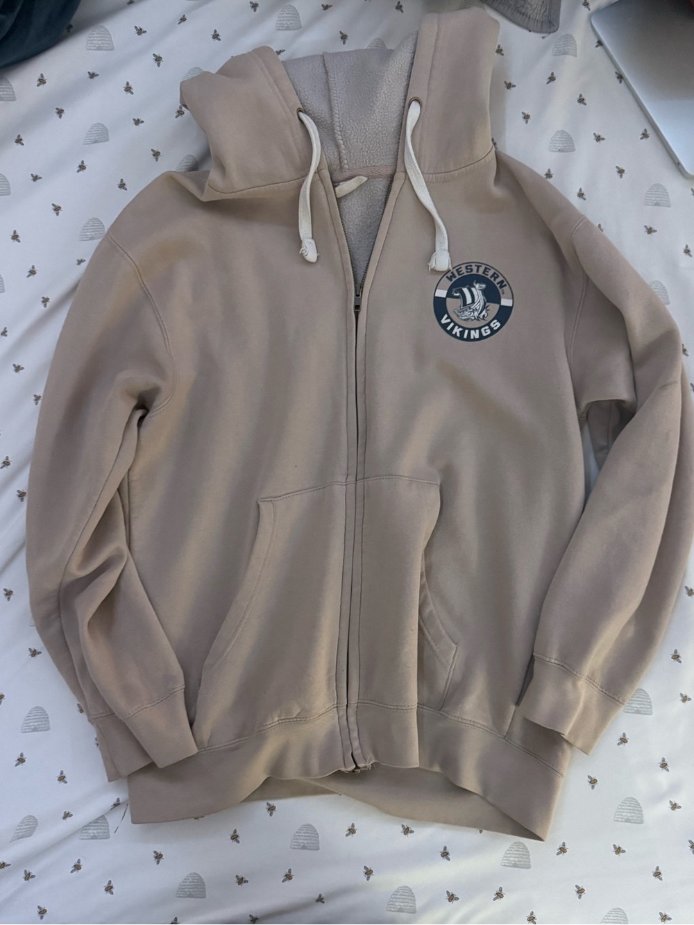 Vintage western Vikings College hoodie